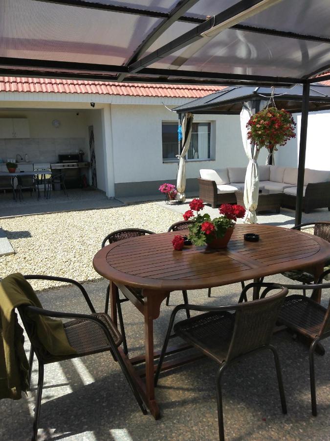 ホテル Casa Eugenia ヴァマ・ヴェケ エクステリア 写真
